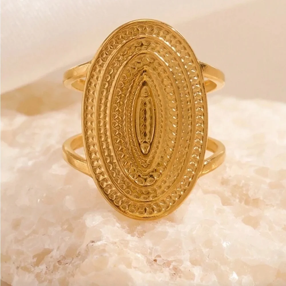 Elliptical Sculptural Gold Adjustable Ring — Modern Art Deco Statement